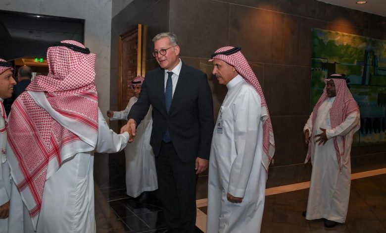 وزير البترول