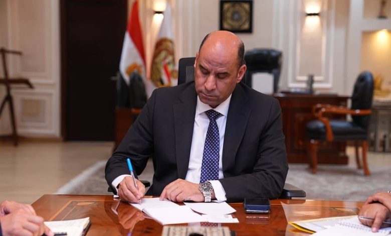 وزير العمل